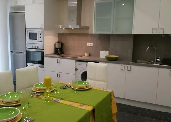 Apartamentos Vigo *