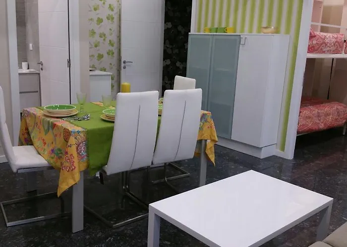 Apartamentos Vigo *